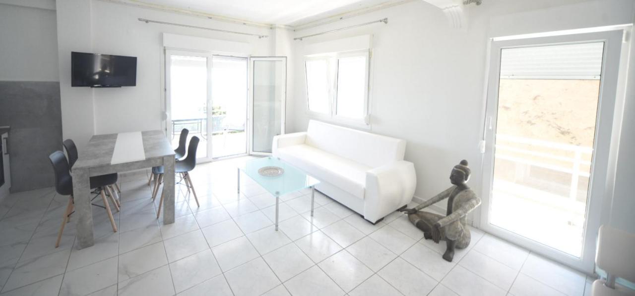 Oceanview 1 Apartment Nea Kallikrateia Екстериор снимка