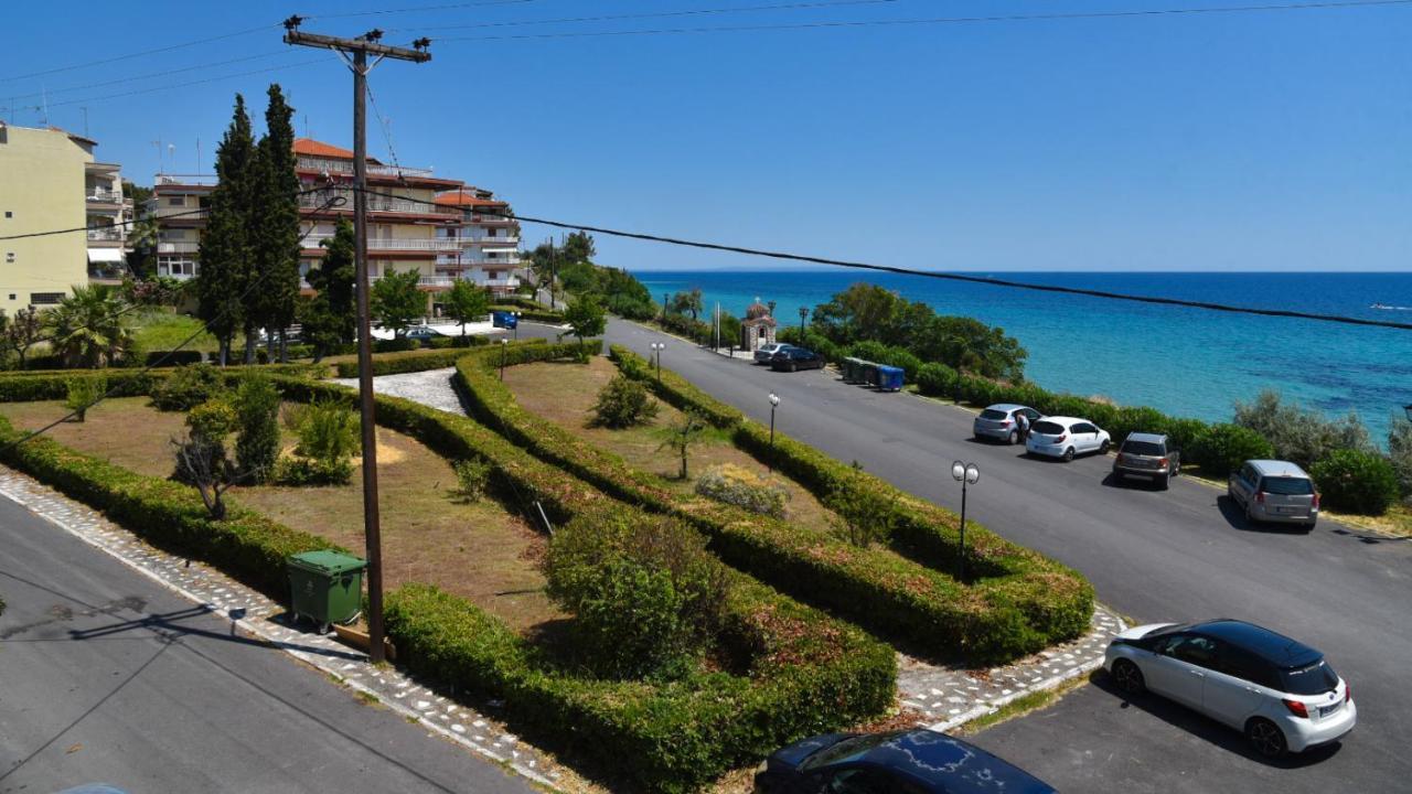 Oceanview 1 Apartment Nea Kallikrateia Екстериор снимка