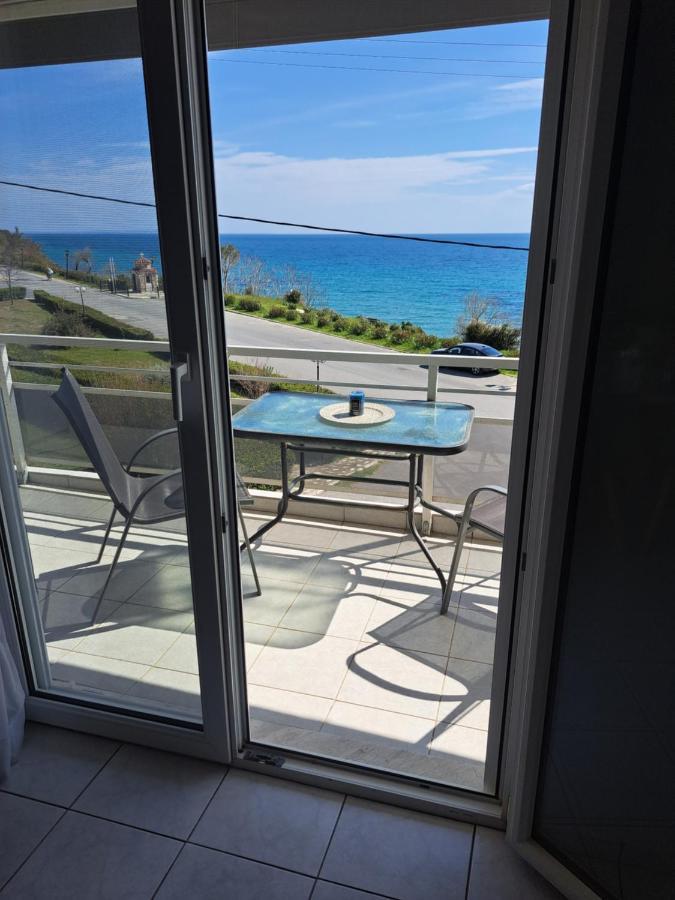 Oceanview 1 Apartment Nea Kallikrateia Екстериор снимка
